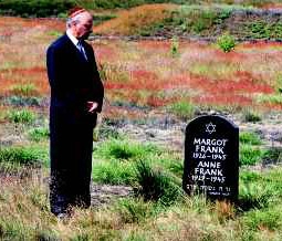 Buddy Elias at the Grave of Anne Frank & Margot Frank