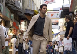 Clive Owen in The International