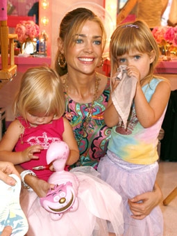 Denise Richards with Her Daughters, Lola and Sam