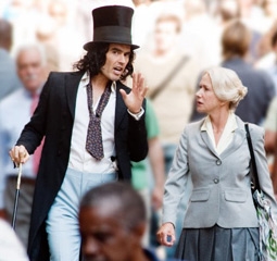 Russell Brand & Helen Mirren in Arthur