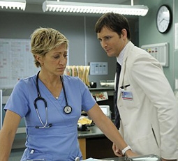 Edie Falco & Peter Facinelli in Nurse Jackie