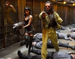 Nicole Scherzinger & Jemaine Clement in Men In Black 3