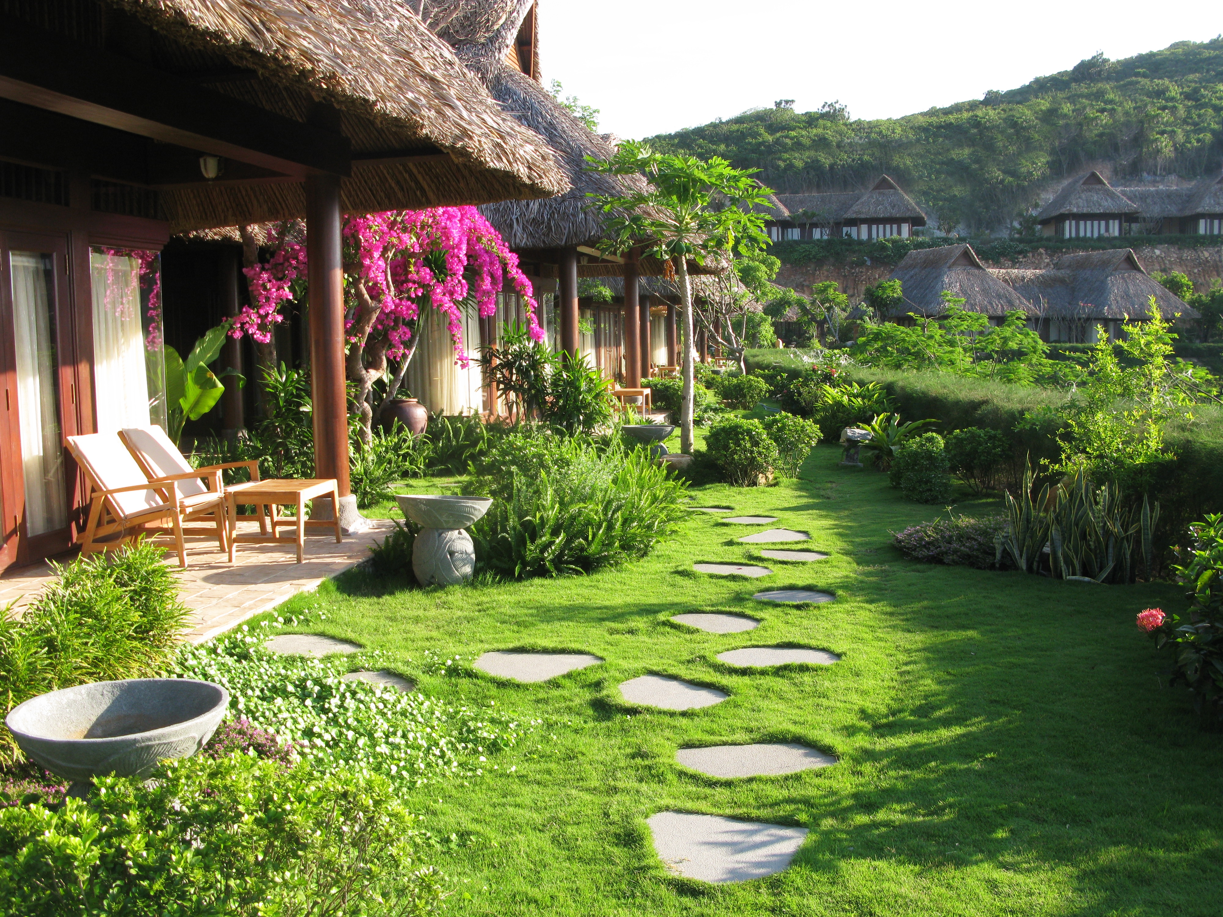 A bungalow garden Image