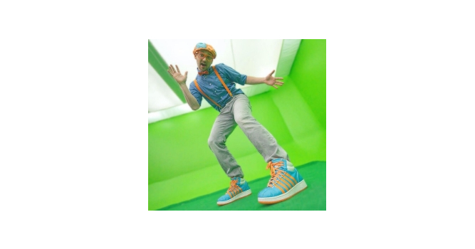 Shop Blippi Shoes Size 7 | UP TO 51% OFF