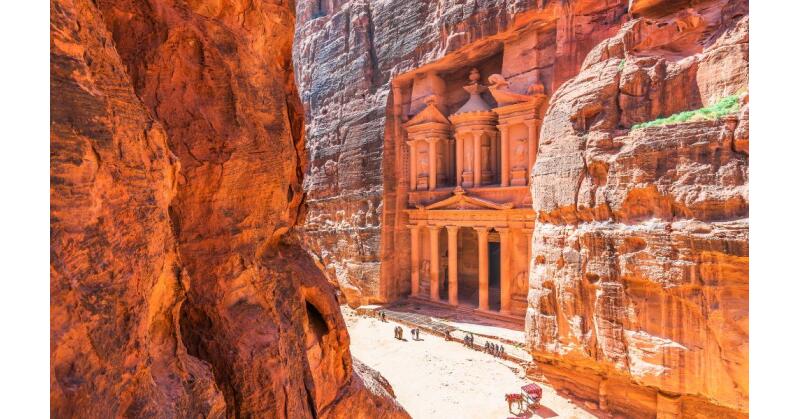 Explore Petra, Jordan: Expert Tips, Tours, and Hidden Gems in the Ancient City Unveiled by One Nation Travel - Vimarsana News