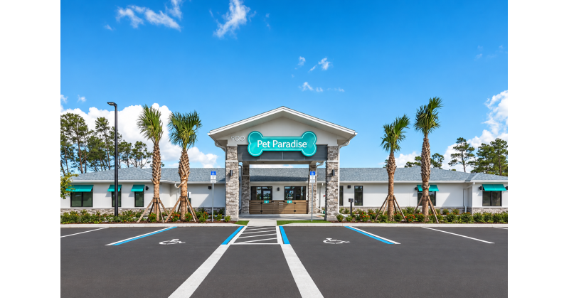 Pet Paradise Viera Celebrates First Anniversary with Weeklong Guest Specials