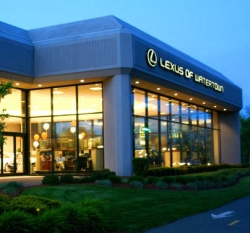 December to Remember Sales Event Continues at Lexus of Watertown