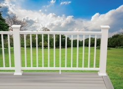 DuraLife™ Unveils Rockport™ Extruded PVC Railing System