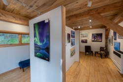 Award-Winning Alaskan Photographer Opens Gallery