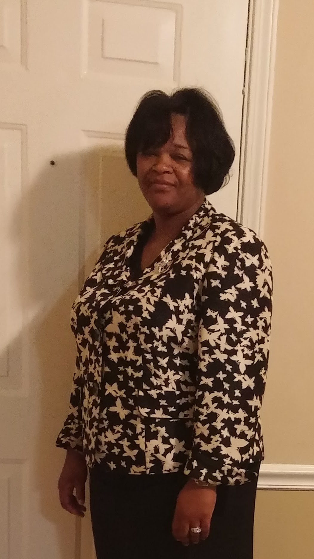 Tammie E. Ward Honored as a Woman of the Month for August 2020 by P.O.W.E.R. (Professional Organization of Women of Excellence Recognized)