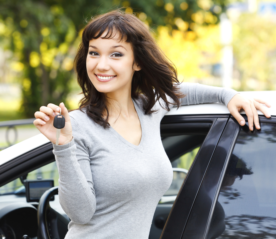 With Interest Rates Falling, Now is a Good Time to Get That Car Payment Lowered and CarRefinance.com Can Help