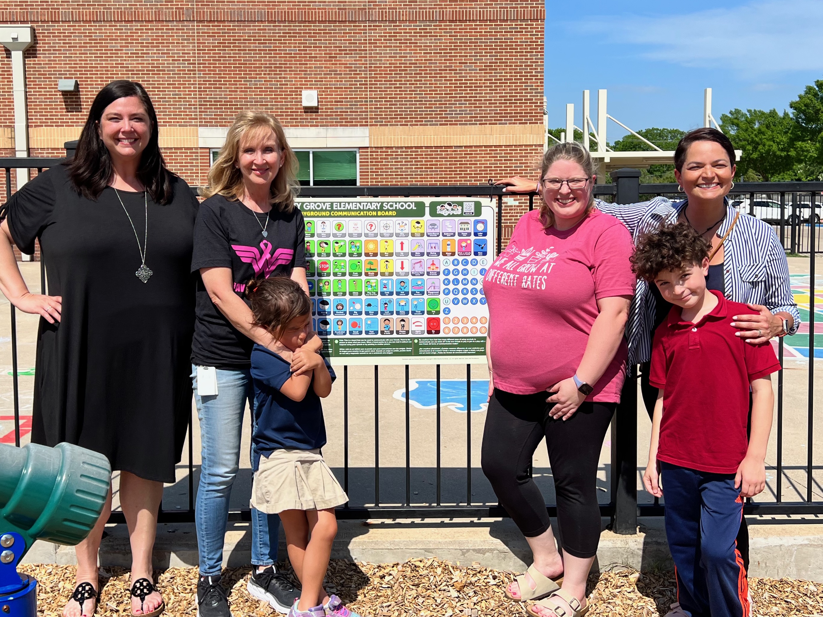 North Texas Siblings Donate Communication Board to Their First School