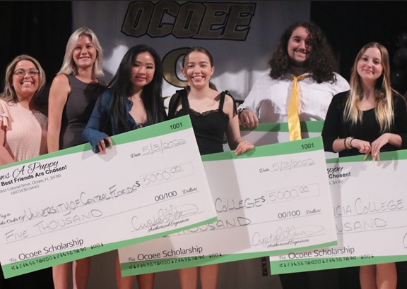 Chews A Puppy Awards $20,000.00 in Scholarships to Selected Ocoee High School Students