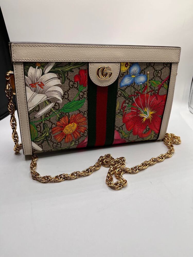Smyrna Pawn Announced a Gucci GG Supreme Monogram Flora Shoulder Bag Added to Their Christmas Inventory