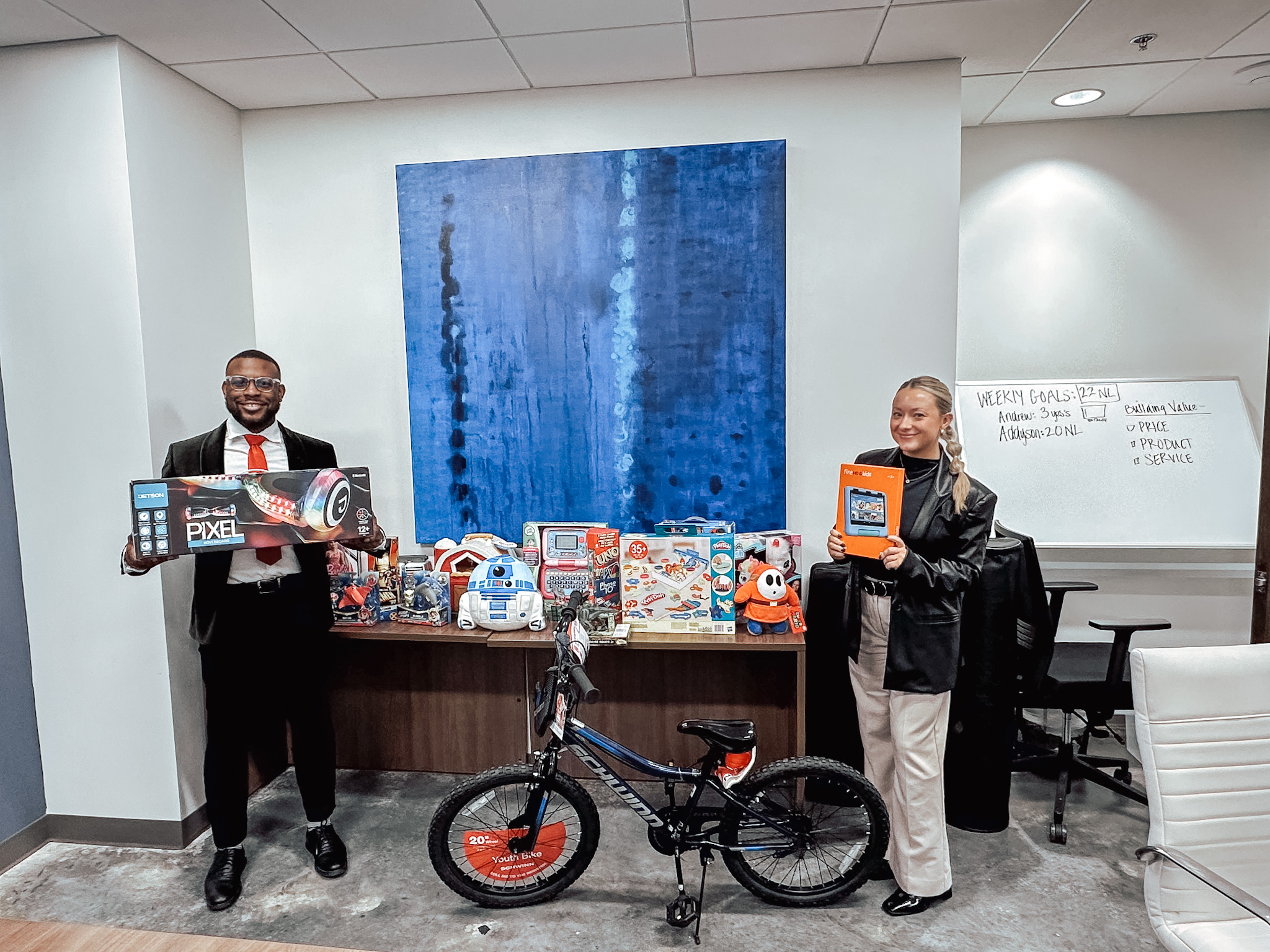 Acquire Demonstrates Holiday Spirit by Generously Donating to Salvation Army