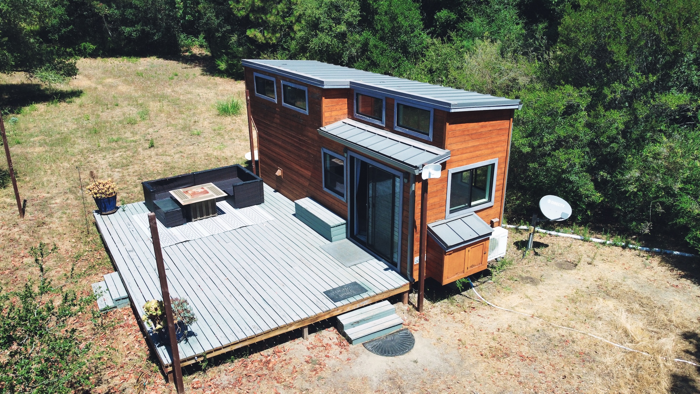 Luxury in Miniature: the World’s Most Expensive Tiny Home Offers Seclusion and Coastal Splendor in Santa Cruz, CA