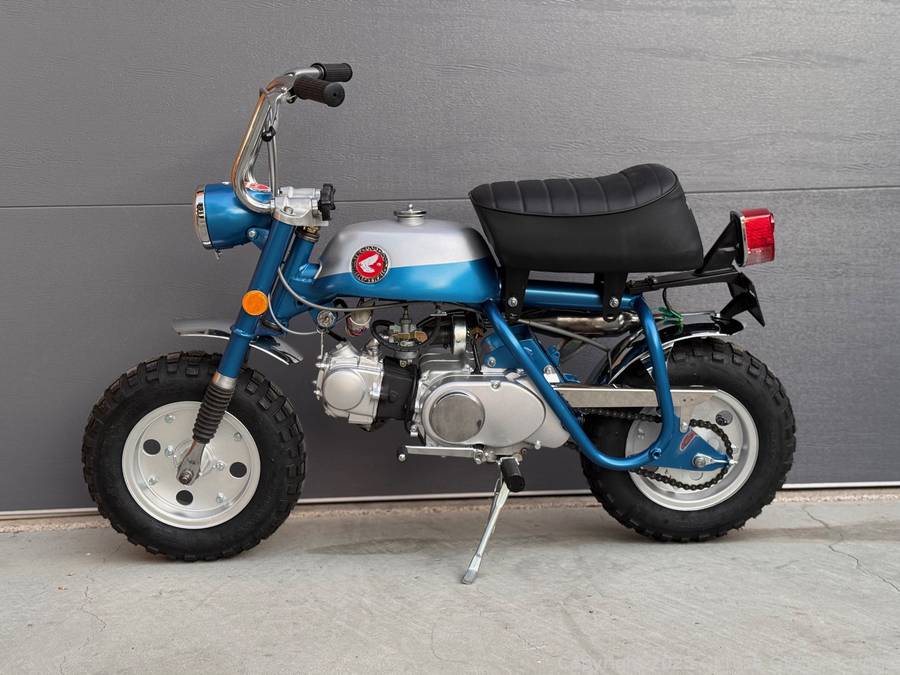 Kruse GWS Auctions Putting on the Ritz with Hollywood Memorabilia Auction