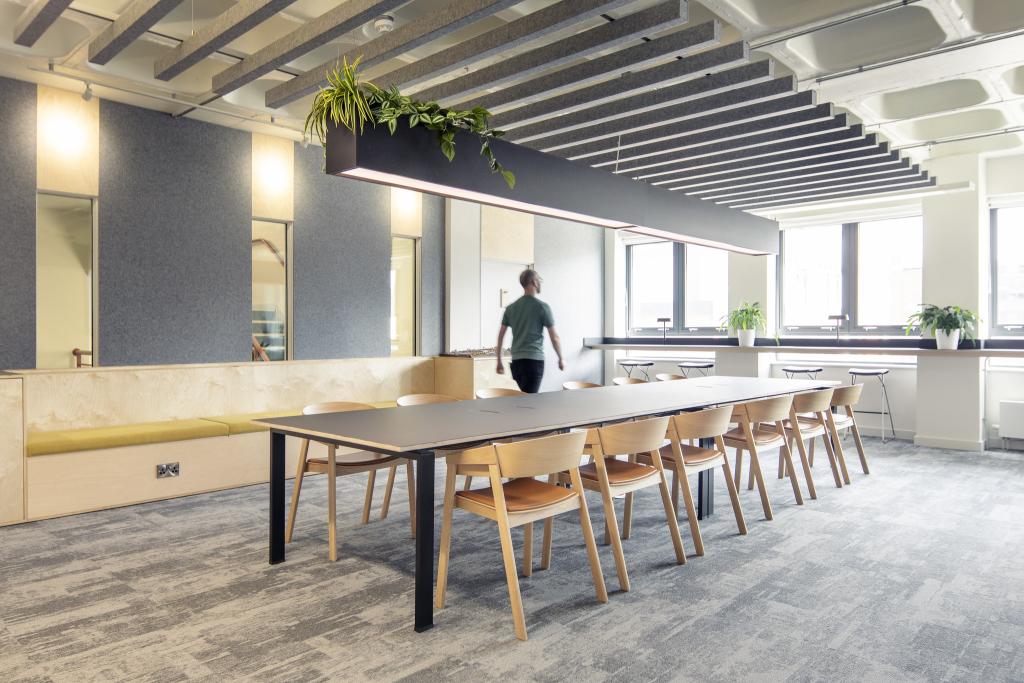 Universal Fibers and Circular Building Solutions Join Forces on Accelerating Flooring Circularity