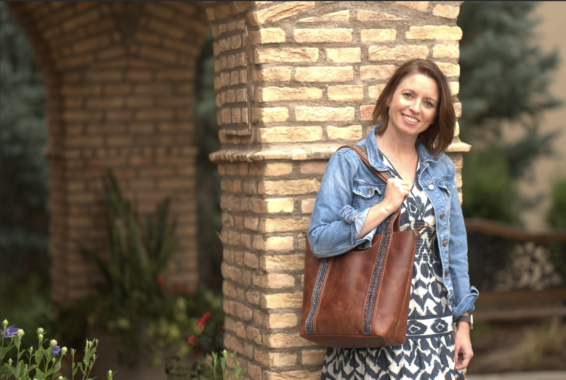 Grace & Fire Empowers Mothers in Rural Guatemala Through Ethical Fashion