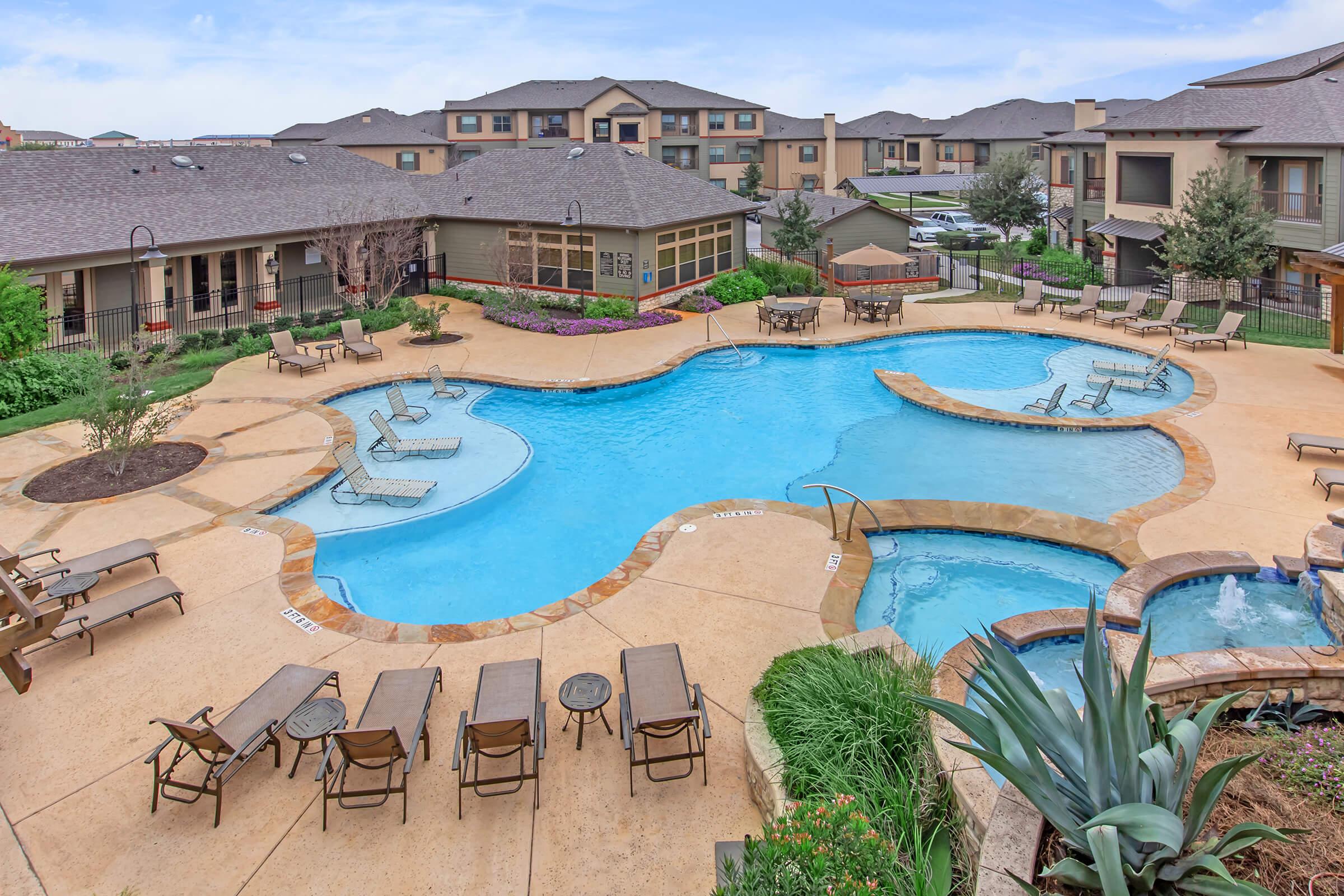 Juniper Investment Group Secures $24 Million First Close for Fund III and Announces First Acquisition in Laredo, TX