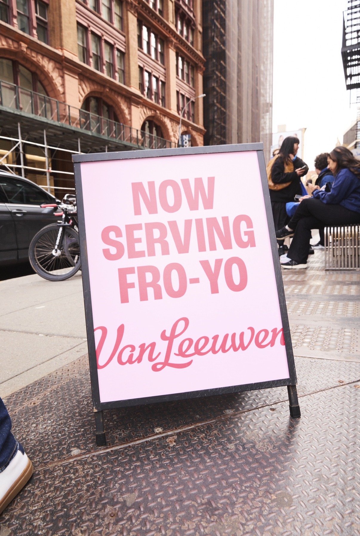 Van Leeuwen Ice Cream Selects PASMO America as Preferred Soft Serve Machine Partner for National Frozen Yogurt Expansion