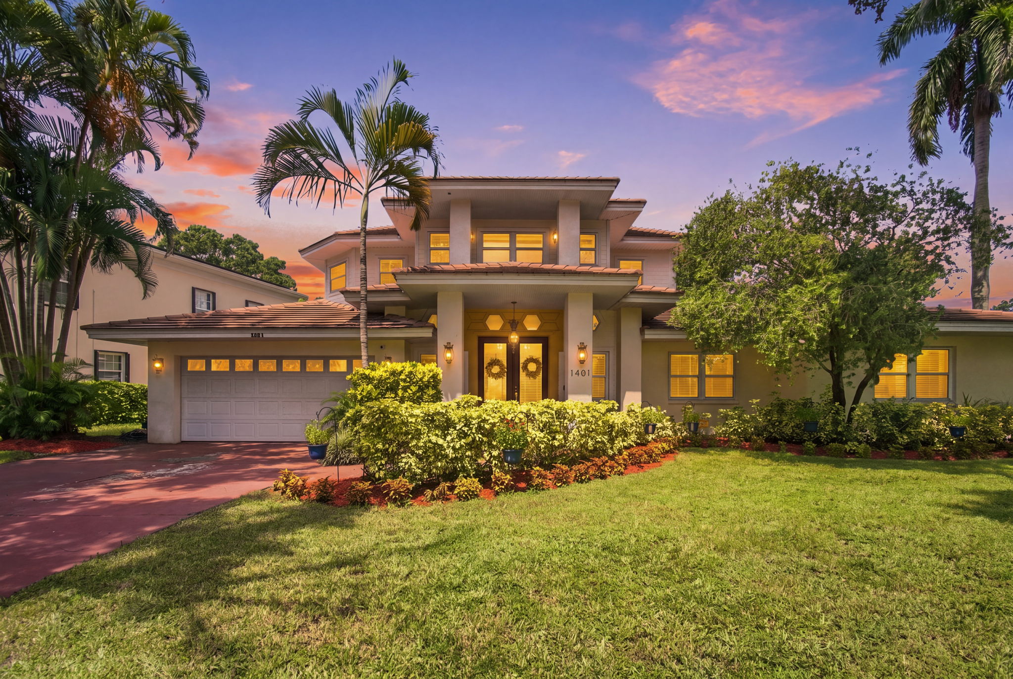 Pedone Elite Team Lists Local Personality's St Pete Home