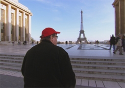 Michael Moore, in Paris in Sicko