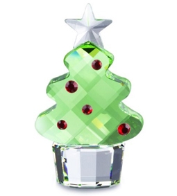 Swarovski’s Holiday-Themed Crystal Pieces