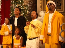 Gabrielle Union, Katt Williams, & Charlie Murphy in "The Perfect Holiday"