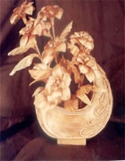 Swan Vase with Jute flowers Image