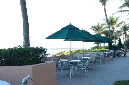 Outdoor Dining Image