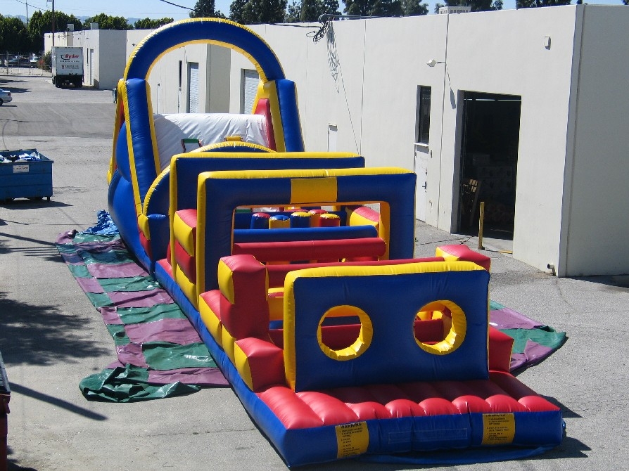 70 Footer Obstacle Course Image