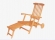 Steamer deck chair with wheel