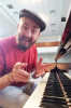 Jazz Pianist Goes Viral Teaching Iconic Hit