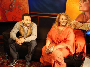 Volora chatting with Grammy Winner John Legend