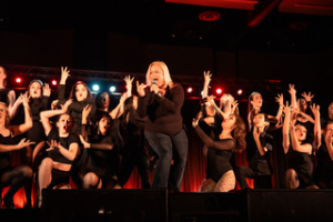 Broadway Star Nikki Snelson performs with MTCA Students
