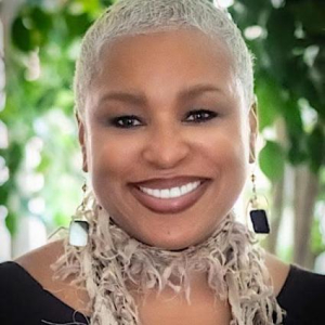 Arnaé Batson, Vocalist