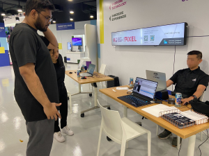 Close up of MSRD's live interview mode