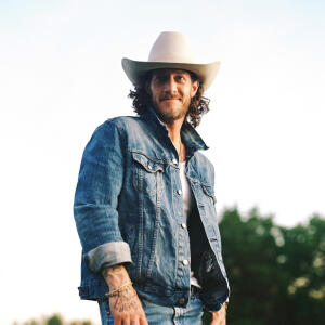 Tyler Hubbard Square