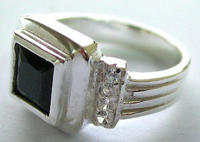 Jewelry ring supply and wholesale company offer onyx and cz sterling silver rings