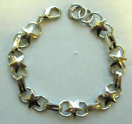 Fashion bracelet in multi circle star pattern design