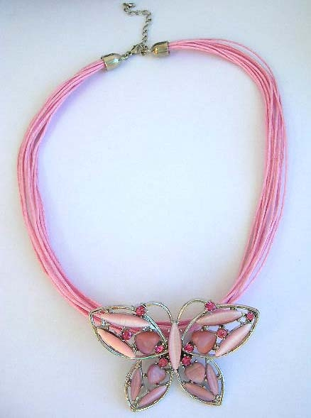 Fine jewlery wholesale Fashion necklace with multi strings flat butterfly and ice pink cat eyes embe