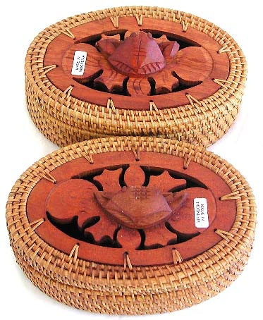 Assorted shape wooden retan box with assorted carving design wooden top lid